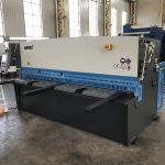lembaran hidraulik lembaran logam cnc guillotine shearing machine Dari ketepatan