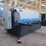 plat logam hidraulik swing sheam shearing machine
